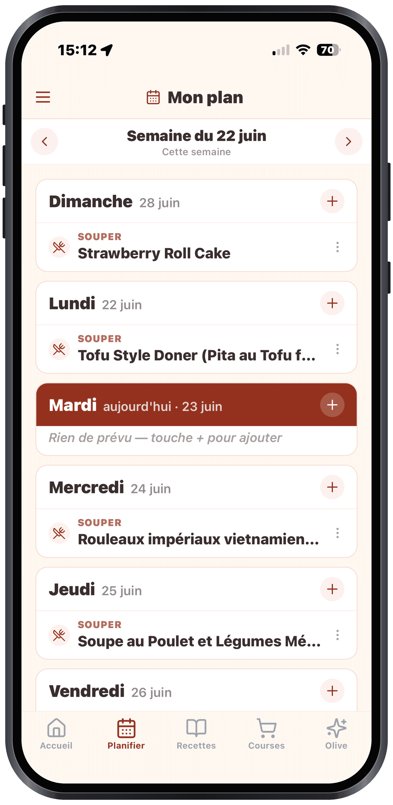 Plan de repas de la semaine dans Olivi sur iPhone Le plan de la semaine d'Olivi sur iPhone : sept repas affichés en cartes, réorganisables et synchronisés avec le web